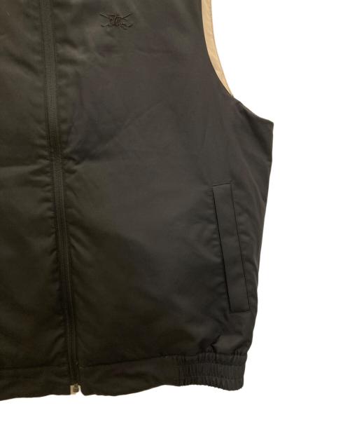 BURBERRY GOLF（バーバリーゴルフ）BURBERRY GOLF (バーバリーゴルフ) リバーシブルダウンベスト ブラック サイズ:XLの古着・服飾アイテム