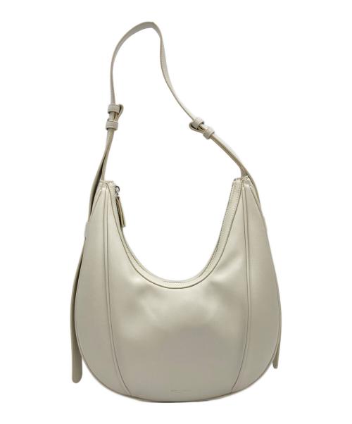 FOLNUA（フォルニュア）FOLNUA (フォルニュア) オーバルバッグ アイボリーの古着・服飾アイテム