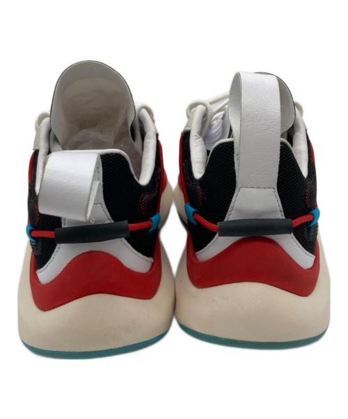 Y-3（ワイスリー）Y-3 (ワイスリー) Shiku Run ホワイト サイズ:24の古着・服飾アイテム