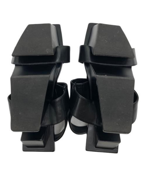 ISSEY MIYAKE（イッセイミヤケ）ISSEY MIYAKE (イッセイミヤケ) UNITED NUDE (ユナイテッドヌード) サンダル ブラック サイズ:40の古着・服飾アイテム