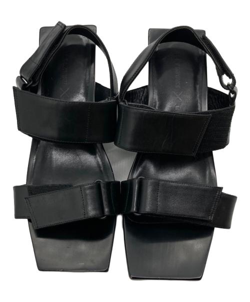 ISSEY MIYAKE（イッセイミヤケ）ISSEY MIYAKE (イッセイミヤケ) UNITED NUDE (ユナイテッドヌード) サンダル ブラック サイズ:40の古着・服飾アイテム