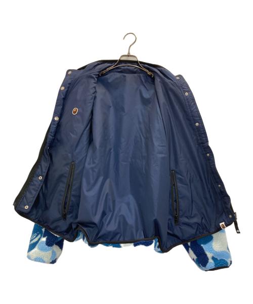 A BATHING APE（ア ベイシング エイプ）A BATHING APE (ア ベイシング エイプ) ABC Camo Boa Reversible Jacket ブルー サイズ:Ⅿの古着・服飾アイテム