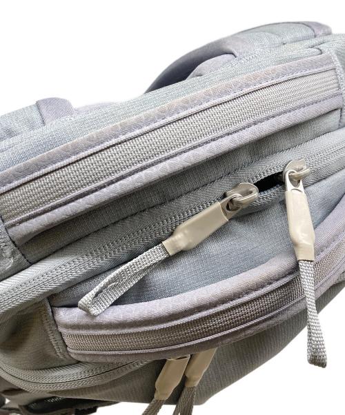 THE NORTH FACE（ザ ノース フェイス）THE NORTH FACE (ザ ノース フェイス) PIVOTER グレーの古着・服飾アイテム