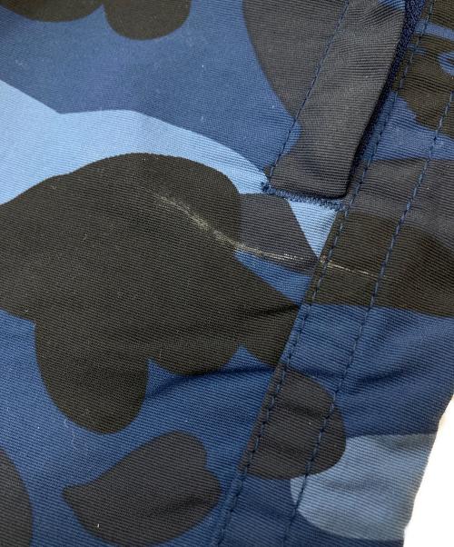 A BATHING APE（ア ベイシング エイプ）A BATHING APE (ア ベイシング エイプ) Camo Beach Short ネイビー サイズ:Sの古着・服飾アイテム