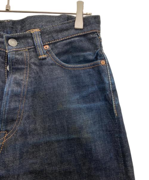 MOMOTARO JEANS（桃太郎ジーンズ）MOMOTARO JEANS (桃太郎ジーンズ) 出陣クラシックストレートデニムパンツ インディゴ サイズ:SIZE76㎝(W30)の古着・服飾アイテム