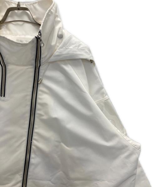 ADRER（アドラー）ADRER (アドラー) Functional snow jacket ホワイト サイズ:Ⅿの古着・服飾アイテム