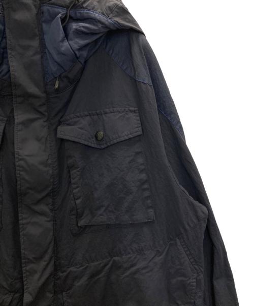 WHITE MOUNTAINEERING（ホワイトマウンテ二アニング）WHITE MOUNTAINEERING (ホワイトマウンテ二アニング) ナイロンジャケット ネイビー サイズ:1の古着・服飾アイテム