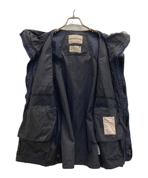 WHITE MOUNTAINEERING（ホワイトマウンテ二アニング）WHITE MOUNTAINEERING (ホワイトマウンテ二アニング) ナイロンジャケット ネイビー サイズ:1の古着・服飾アイテム