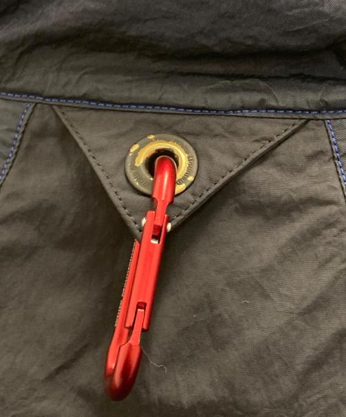 WHITE MOUNTAINEERING（ホワイトマウンテ二アニング）WHITE MOUNTAINEERING (ホワイトマウンテ二アニング) ナイロンジャケット ネイビー サイズ:1の古着・服飾アイテム