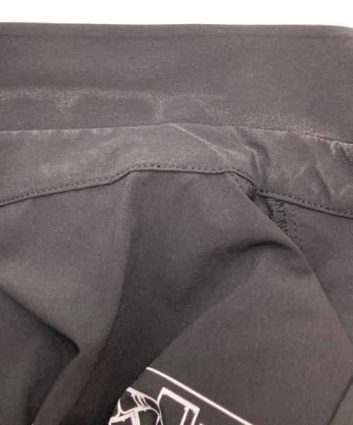 WHITE MOUNTAINEERING（ホワイトマウンテ二アニング）WHITE MOUNTAINEERING (ホワイトマウンテ二アニング) CORDURA 2WAY LAYERED SHIRT ブラック サイズ:3の古着・服飾アイテム