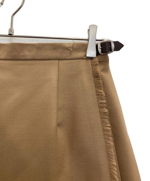 O'NEIL OF DUBLIN（オニールオブダブリン）O'NEIL OF DUBLIN (オニールオブダブリン) LAPIS BEAMS (ラピスビームス) スカート ベージュ サイズ:SIZE10の古着・服飾アイテム