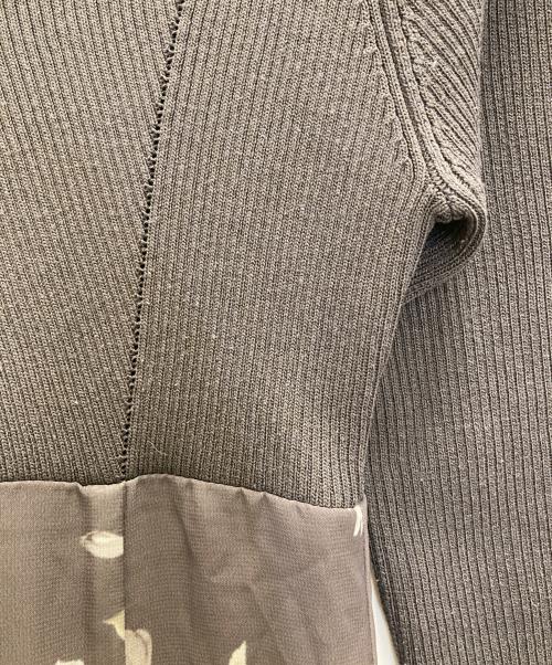 MERCURY DUO（マーキュリーデュオ）MERCURY DUO (マーキュリーデュオ) フラワードッキングロングスリーブワンピース グレー サイズ:SIZE Mの古着・服飾アイテム