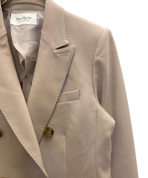 HER LIP TO（ハーリップトゥ）HER LIP TO (ハーリップトゥ) Double Breasted Classic Blazer ベージュ サイズ:Sの古着・服飾アイテム
