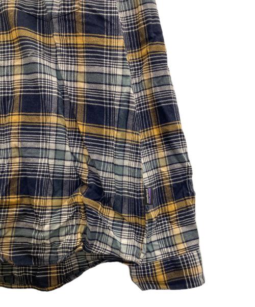Patagonia（パタゴニア）Patagonia (パタゴニア) ライトウェイト・フィヨルド・フランネル・シャツ ネイビー サイズ:Ⅿの古着・服飾アイテム