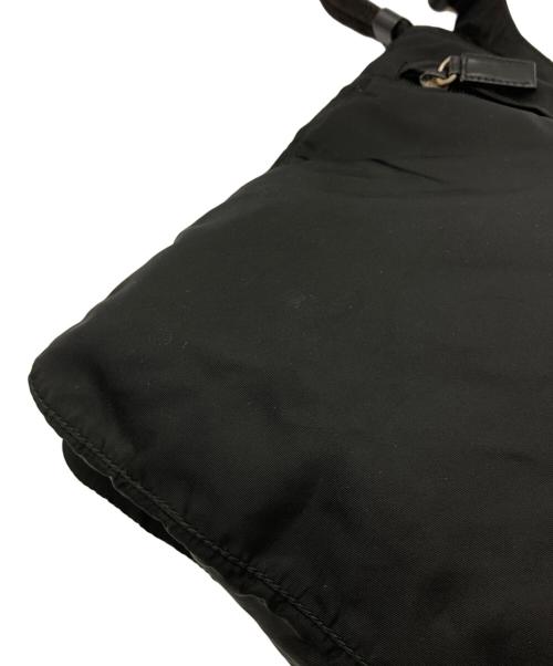 PRADA（プラダ）PRADA (プラダ) 三角ロゴナイロンショルダーバッグ ブラックの古着・服飾アイテム