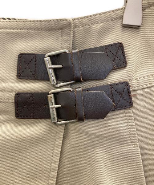 BURBERRY BLUE LABEL（バーバリーロンドンブルーレーベル）BURBERRY BLUE LABEL (バーバリーロンドンブルーレーベル) プリーツキルトミニスカート ベージュ サイズ:SIZE38の古着・服飾アイテム