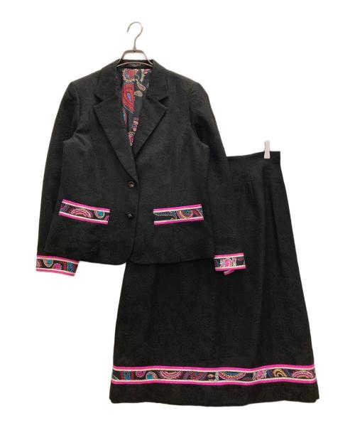 LEONARD（レオナール）LEONARD (レオナール) スカートスーツ ブラック サイズ:13号の古着・服飾アイテム