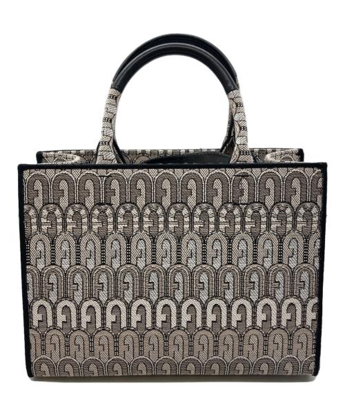 FURLA（フルラ）FURLA (フルラ) オポチュニティースモールショッピングバッグ ホワイトの古着・服飾アイテム
