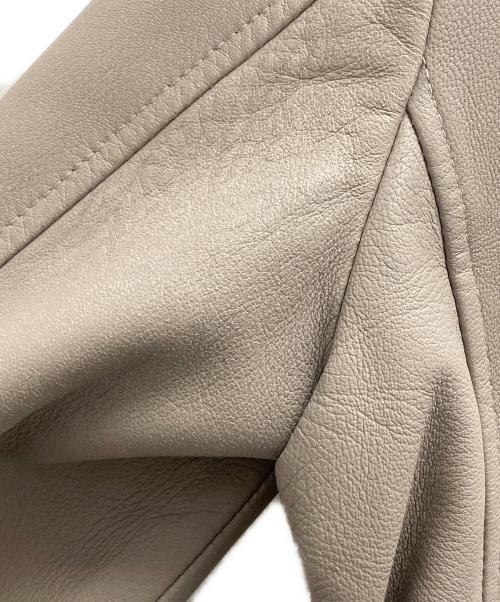 nano・universe（ナノ・ユニバース）nano・universe (ナノ・ユニバース) ラムレザーダブルライダースジャケット ベージュ サイズ:38の古着・服飾アイテム