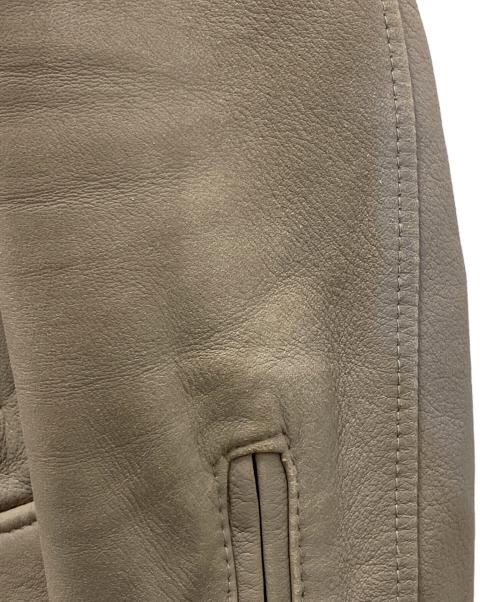 nano・universe（ナノ・ユニバース）nano・universe (ナノ・ユニバース) ラムレザーダブルライダースジャケット ベージュ サイズ:38の古着・服飾アイテム