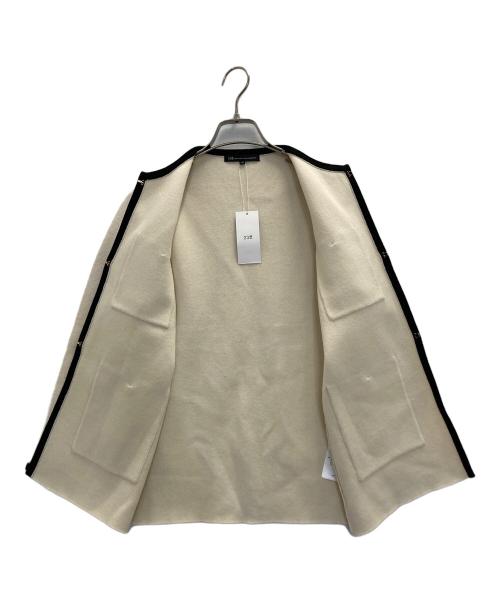 23区（ニジュウサンク）23区 (ニジュウサンク) ミニブークレ ニットジャケット ホワイト サイズ:S 未使用品の古着・服飾アイテム