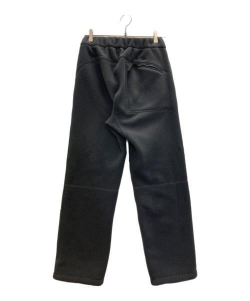 WILD THINGS（ワイルドシングス）WILD THINGS (ワイルドシングス) WHITE MOUNTAINEERING (ホワイトマウンテ二アニング) BOA FLEECE PANTS グレー サイズ:表記無しの古着・服飾アイテム