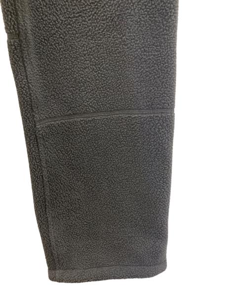 WILD THINGS（ワイルドシングス）WILD THINGS (ワイルドシングス) WHITE MOUNTAINEERING (ホワイトマウンテ二アニング) BOA FLEECE PANTS グレー サイズ:表記無しの古着・服飾アイテム