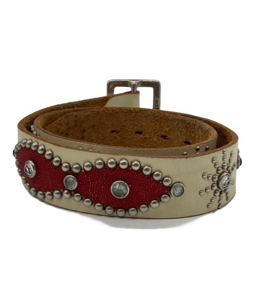 htc（エイチティーシー）HTC (エイチティーシー) スタッズベルト ホワイト サイズ:36の古着・服飾アイテム