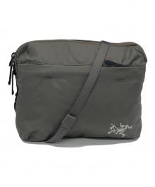 ARC'TERYX（アークテリクス）の古着「heliad 6 crossbody bag」｜ベージュ