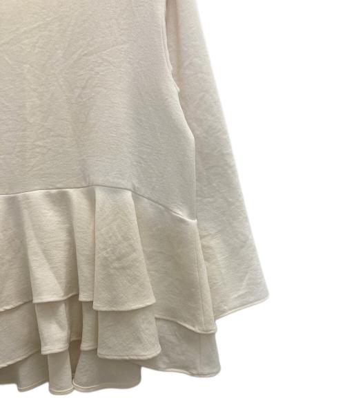 BEARDSLEY（ビアズリー）BEARDSLEY (ビアズリー) 裾フリルブラウス アイボリー サイズ:FREEの古着・服飾アイテム