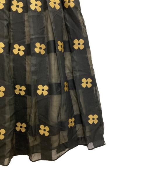 M'S GRACY（エムズグレイシー）M'S GRACY (エムズグレイシー) デイジー配列スカート ブラック サイズ:38の古着・服飾アイテム