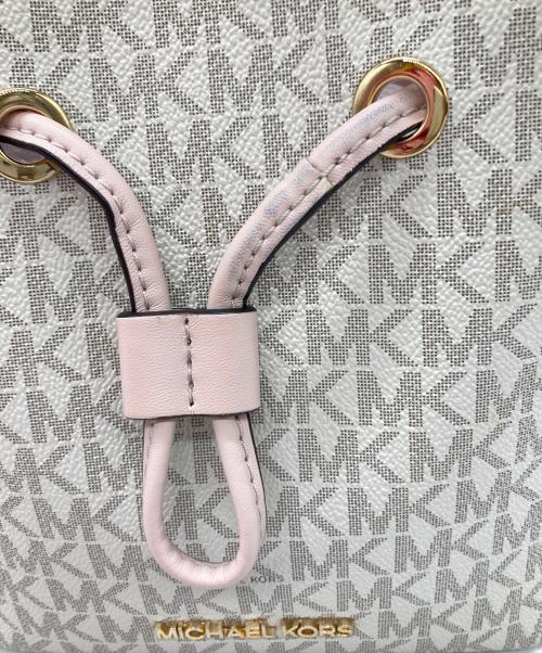 MICHAEL KORS（マイケル・コース）MICHAEL KORS (マイケル・コース) ハンドバッグ アイボリーの古着・服飾アイテム