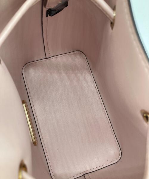 MICHAEL KORS（マイケル・コース）MICHAEL KORS (マイケル・コース) ハンドバッグ アイボリーの古着・服飾アイテム