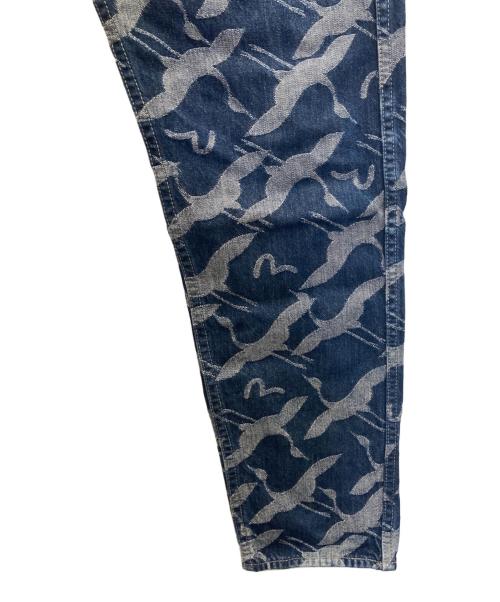 EVISU（エヴィス）EVISU (エヴィス) 鶴迷彩デニムパンツ インディゴ サイズ: 86cm (W34)の古着・服飾アイテム