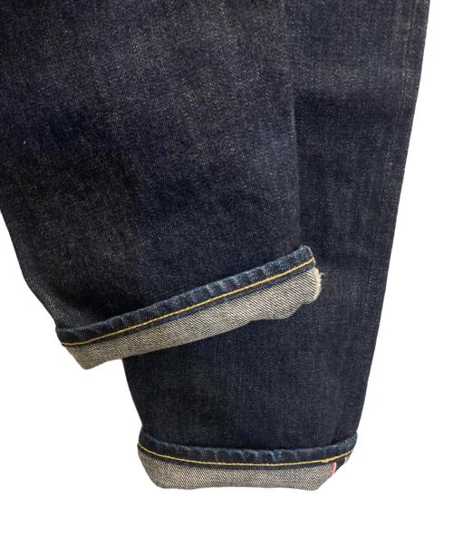 MOMOTARO JEANS（桃太郎ジーンズ）MOMOTARO JEANS (桃太郎ジーンズ) 15.7オンス セルヴィッチ デニム ナローテーパード インディゴ サイズ:83.5cm (W33)の古着・服飾アイテム