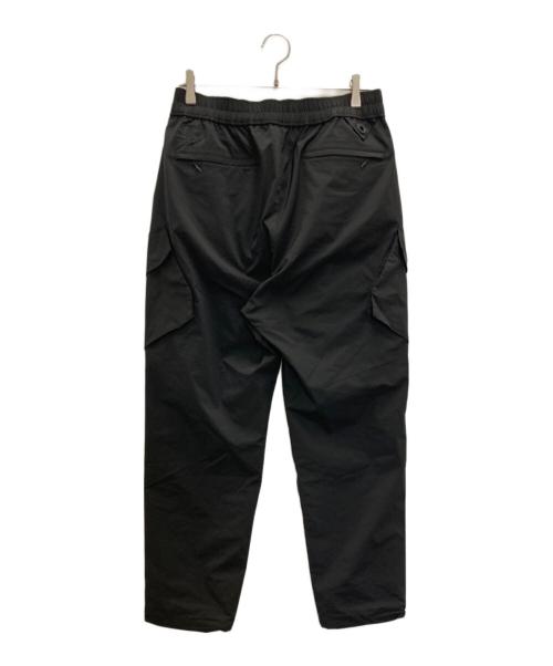 WHITE MOUNTAINEERING（ホワイトマウンテ二アニング）WHITE MOUNTAINEERING (ホワイトマウンテ二アニング) UMBRO (アンブロ) EASY CARGO PANTS ブラック サイズ:Ｓの古着・服飾アイテム