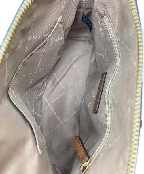 MICHAEL KORS（マイケル・コース）MICHAEL KORS (マイケル・コース) ショルダーバッグ ホワイトの古着・服飾アイテム