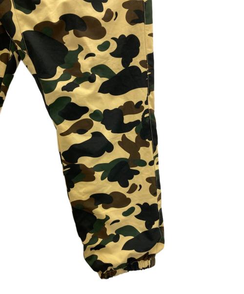 A BATHING APE（ア ベイシング エイプ）A BATHING APE (ア ベイシング エイプ) 1ST CAMO STRETCH TRACK PANTS マルチカラー サイズ:Ⅿの古着・服飾アイテム
