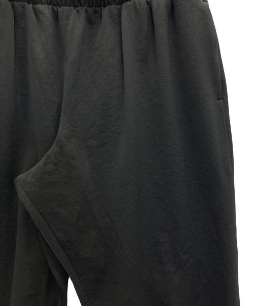 ISSEY MIYAKE（イッセイミヤケ）ISSEY MIYAKE (イッセイミヤケ) ジョグパンツ ブラック サイズ:2の古着・服飾アイテム