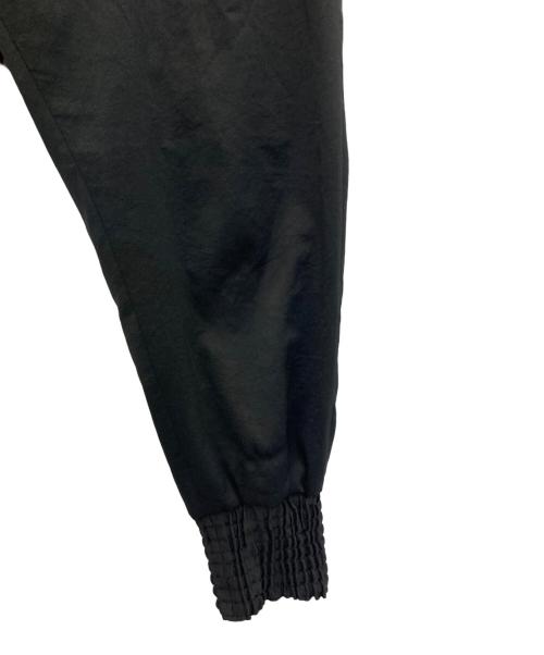 ISSEY MIYAKE（イッセイミヤケ）ISSEY MIYAKE (イッセイミヤケ) ジョグパンツ ブラック サイズ:2の古着・服飾アイテム