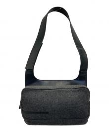 PRADA SPORTS（プラダスポーツ）の古着「ウールショルダーバッグ」｜グレー