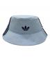 adidas（アディダス）の古着「バケットハット」｜スカイブルー