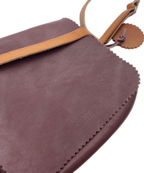 ATELIER Jack Gomme（ジャックゴム）ATELIER JACK GOMME (ジャックゴム) レザーショルダーバッグ ピンクの古着・服飾アイテム