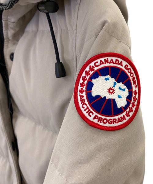 CANADA GOOSE（カナダグース）CANADA GOOSE (カナダグース) MACKENZIE PARKA ベージュ サイズ:Sの古着・服飾アイテム