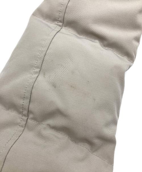 CANADA GOOSE（カナダグース）CANADA GOOSE (カナダグース) MACKENZIE PARKA ベージュ サイズ:Sの古着・服飾アイテム