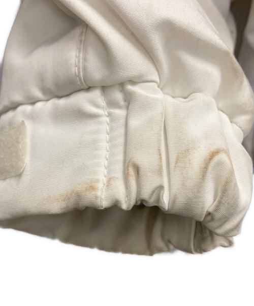 AVIREX（アヴィレックス）AVIREX (アヴィレックス) USMC UTILITY PADDING JACKET ホワイト サイズ:Ⅿの古着・服飾アイテム