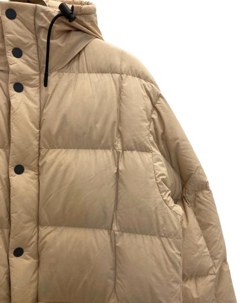 HELLY HANSEN（ヘリーハンセン）HELLY HANSEN (ヘリーハンセン) NARVIK DOWN COAT ベージュ サイズ:Sの古着・服飾アイテム