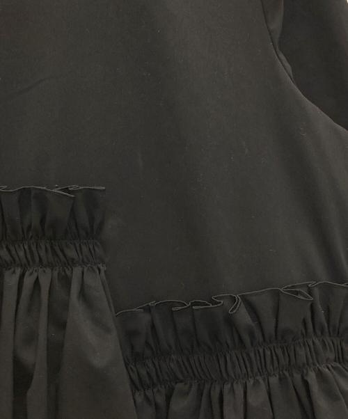 UNITED ARROWS TOKYO（ユナイテッドアローズトウキョウ）UNITED ARROWS TOKYO (ユナイテッドアローズトウキョウ) ティアード ギャザー ロングスリーブ ブラウス ブラック サイズ:表記なしの古着・服飾アイテム