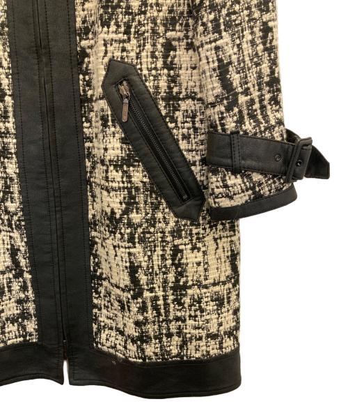 ADORE（アドーア）ADORE (アドーア) ファー付切替ツイードコート ホワイト サイズ:38の古着・服飾アイテム