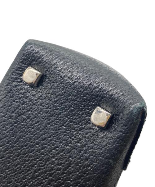 Salvatore Ferragamo（サルヴァトーレ フェラガモ）Salvatore Ferragamo (サルヴァトーレ フェラガモ) ホーボー型ワンショtルダーバッグ ネイビーの古着・服飾アイテム